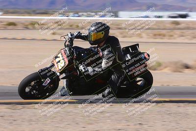 media/Dec-10-2023-SoCal Trackdays (Sun) [[0ce70f5433]]/Turn 9 Inside Set 2 (1115am)/